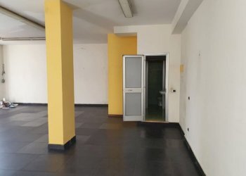 camera - Commercial Premises Tagliamento
 
299, Avellino - photo 6