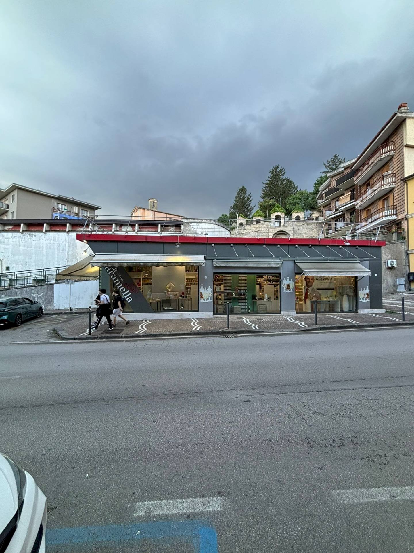 Foto 1 - Locale Commerciale via manfredi, Atripalda - foto 1