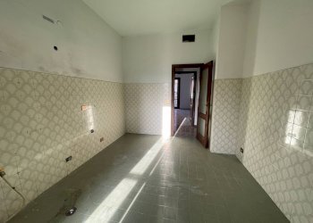 Foto 16 - Four-room apartment via giordano, Avellino - photo 16
