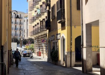 Foto 2 - Locale Commerciale via trinità, Avellino - foto 2