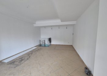 Foto 3 - Locale Commerciale piazza del popolo, Avellino - foto 3