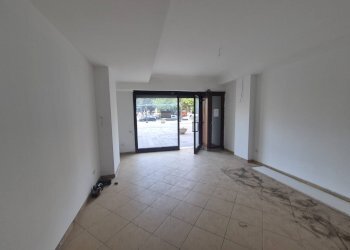 Foto 4 - Locale Commerciale piazza del popolo, Avellino - foto 4