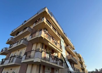 Foto 1 - Quadrilocale via vegliante, Atripalda - foto 1