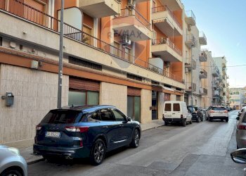 Edificio all\'aperto - Laboratory Via Francesco Paolo Luiso
46-48, Bitonto - photo 2