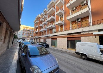 Edificio all\'aperto - Laboratory Via Francesco Paolo Luiso
46-48, Bitonto - photo 4