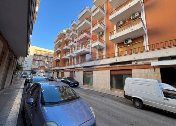 Edificio all\'aperto - Laboratory Via Francesco Paolo Luiso
46-48, Bitonto - photo 5