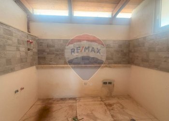 Bagno - Capannone Complanare Ovest San Giorgio, Bari - foto 12