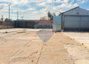 Edificio all\'aperto - Capannone Complanare Ovest San Giorgio, Bari - foto 16