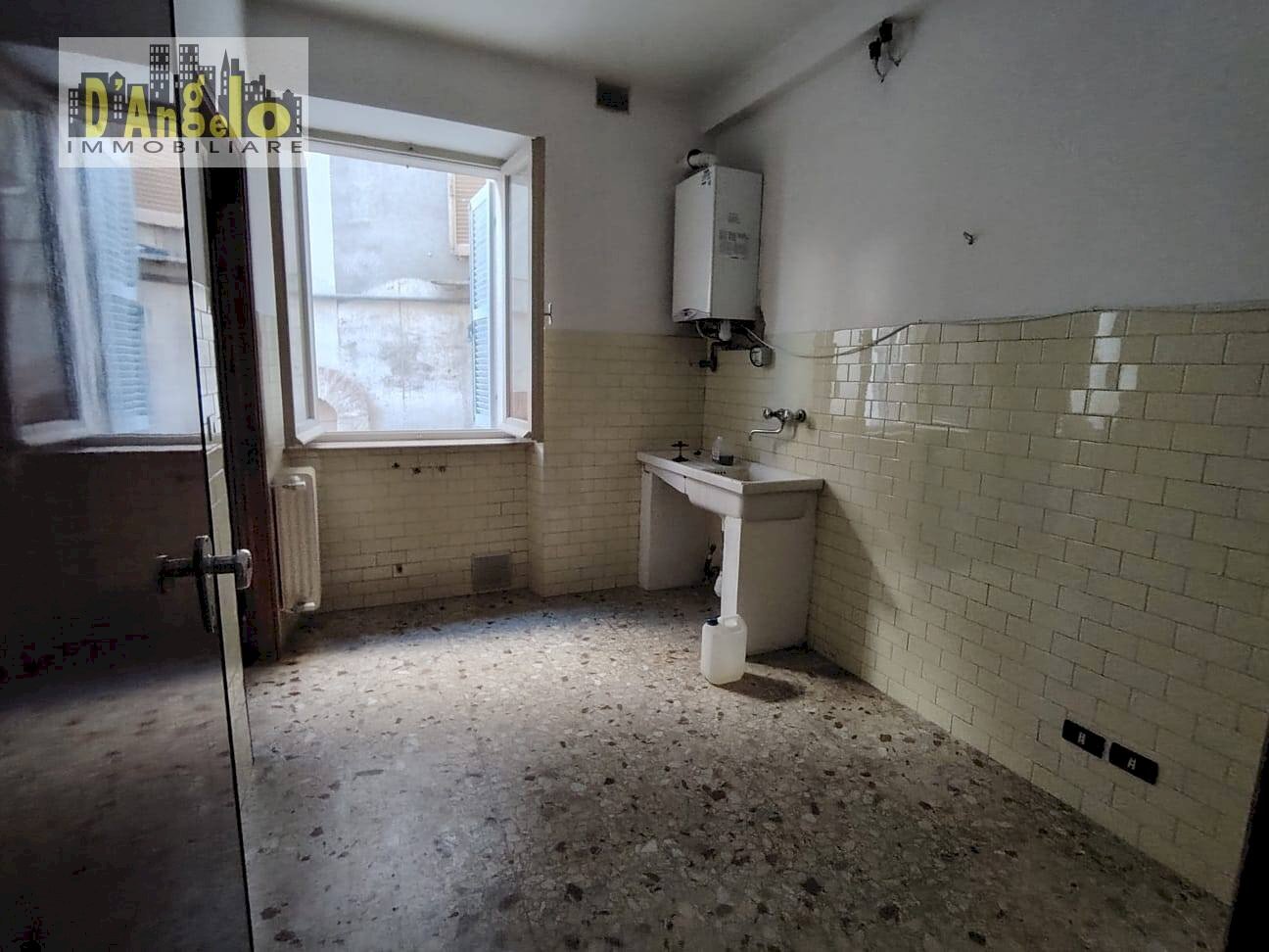 Foto 2 - Appartamento corso serpente aureo
 
42, Offida - foto 2