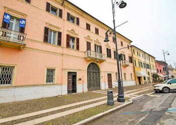 Edificio - Independent house Corso Vittorio Emanuele, Villafranca di Verona - photo 1