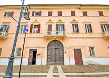 Edificio - Ufficio Corso Vittorio Emanuele, Villafranca di Verona - foto 2