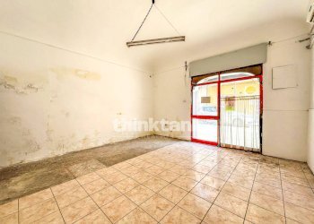 Foto 4 - Attività Commerciale Via Piave, Siracusa - foto 4