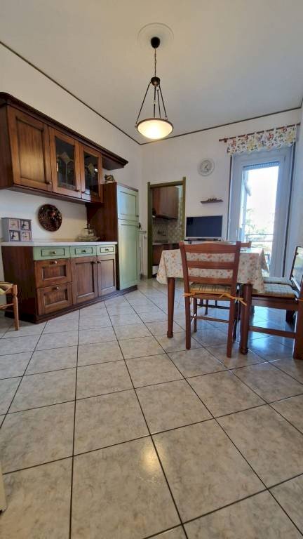 Cucina - Trilocale via Nazario Sauro, 6, Collegno - foto 1