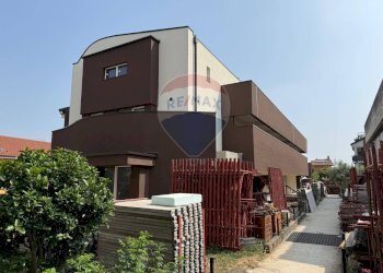 Edificio all\'aperto - Trilocale Luigi Nono
 
1, Cornate d'Adda - foto 3