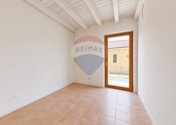 Stanza vuota - Trilocale Luigi Nono
 
1, Cornate d'Adda - foto 14