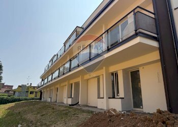 Edificio all\'aperto - Trilocale Luigi Nono
 
1, Cornate d'Adda - foto 2