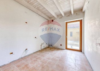 Stanza vuota - Trilocale Luigi Nono
 
1, Cornate d'Adda - foto 18