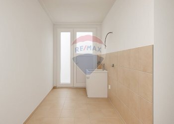 Stanza vuota - Trilocale Luigi Nono
 
1, Cornate d'Adda - foto 17