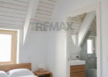 Camera / camera da letto - Quadrilocale Luigi Nono
 
1, Cornate d'Adda - foto 14