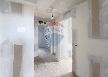 Hall / corridoio - Quadrilocale Capriate San Gervasio - foto 4