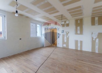 Stanza vuota - Quadrilocale Capriate San Gervasio - foto 2