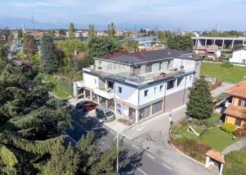 Edificio all\'aperto - Quadrilocale Capriate San Gervasio - foto 12