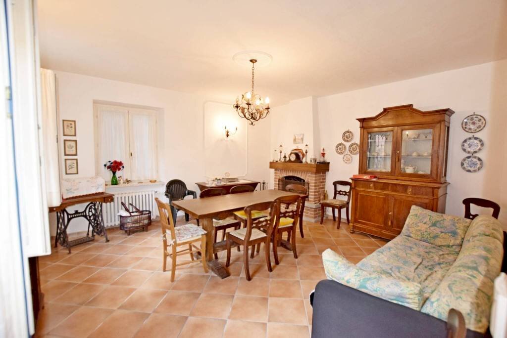 Salone - Independent house via Umberto I, 3, Roccaforte Mondovì - photo 3