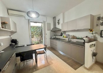 Cucina - Trilocale via Laviosa, Genova (zona Pegli) - foto 8