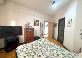 Camera da letto - Trilocale via Laviosa, Genova (zona Pegli) - foto 16