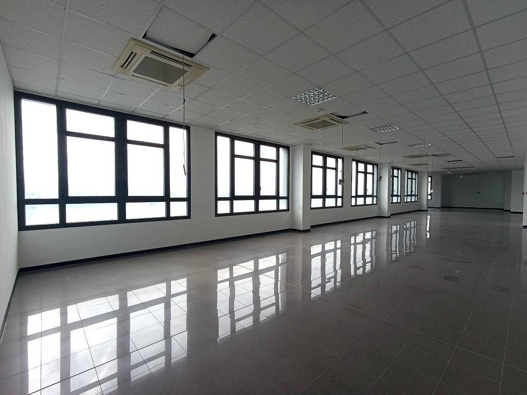 Interno non residenziale - Ufficio via Persicetana Vecchia, Bologna (zona Borgo Panigale) - foto 1