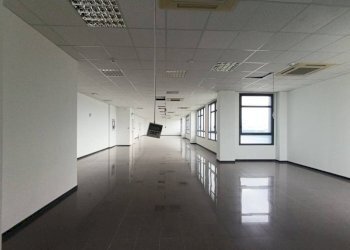 Interno non residenziale - Ufficio via Persicetana Vecchia, Bologna (zona Borgo Panigale) - foto 4