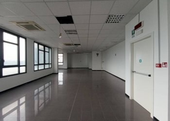 Interno non residenziale - Ufficio via Persicetana Vecchia, Bologna (zona Borgo Panigale) - foto 5