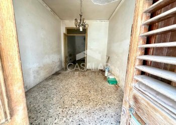 Foto 3 - Trilocale via sant'antonino vecchio
 
7-9, Carini - foto 3