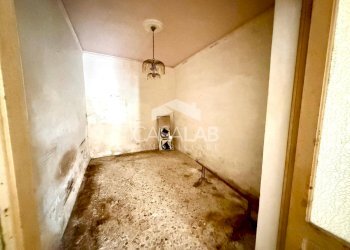 Foto 6 - Trilocale via sant'antonino vecchio
 
7-9, Carini - foto 6