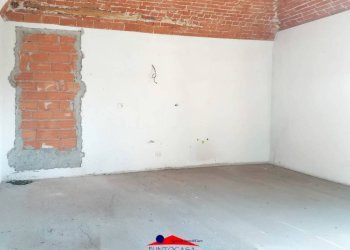 Stanza non arredata - Bilocale via Roma, 67, Villafalletto - foto 6