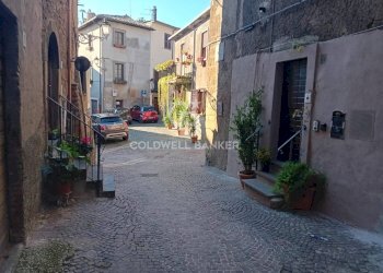 Foto 13 - Quadrilocale via G. A. dell'Anguillara
 
61, Sutri - foto 13