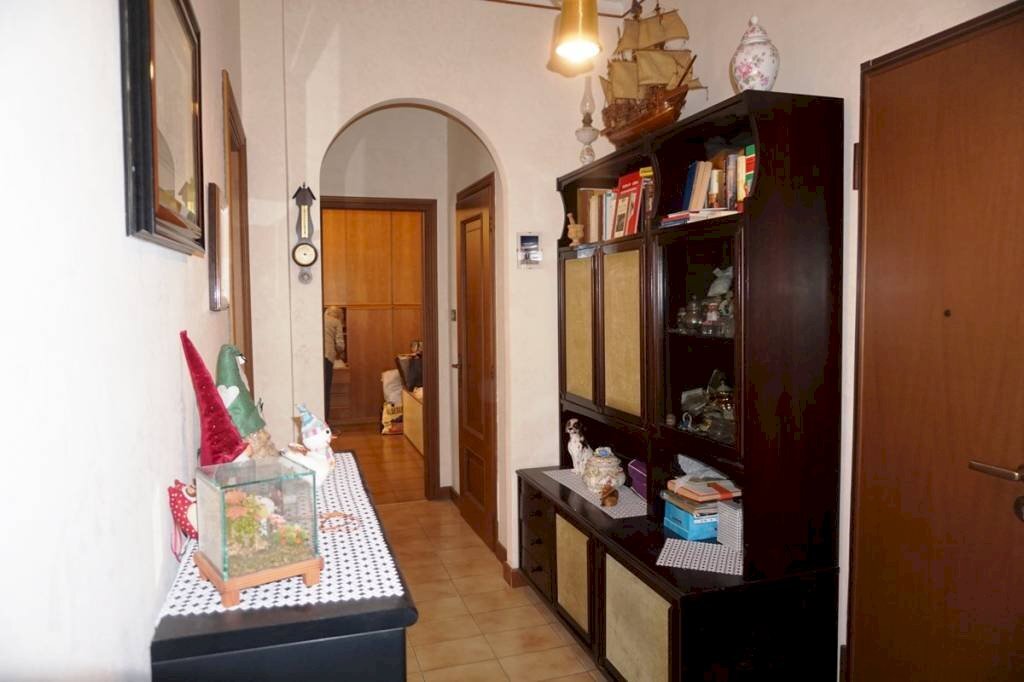 Ingresso - Two-room apartment via Generale Manfredo Fanti, 3, Genova (neighborhood Sampierdarena) - photo 3