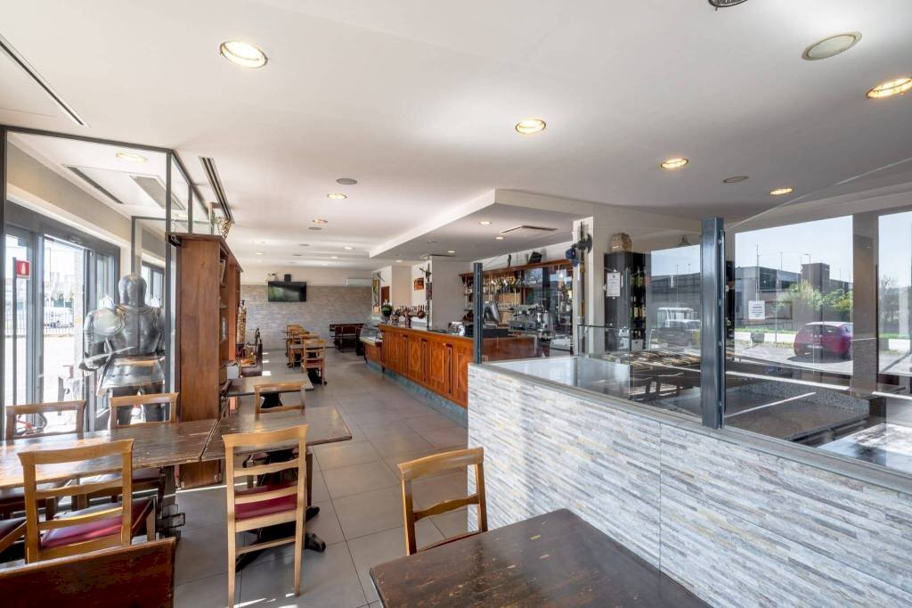 Interno non residenziale - Ristorante via Torino, 488, Brandizzo - foto 2