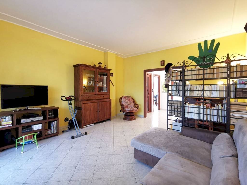 Salone - Apartment via Alessandro Fleming, 13, Torino - photo 1