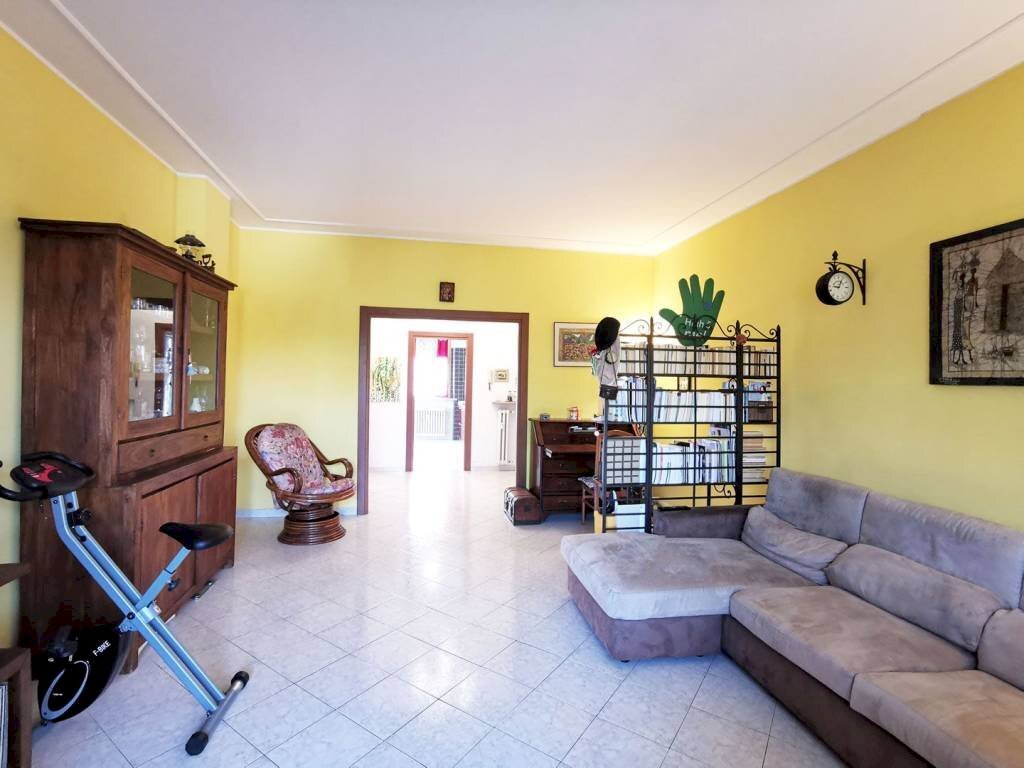 Salone - Apartment via Alessandro Fleming, 13, Torino - photo 3