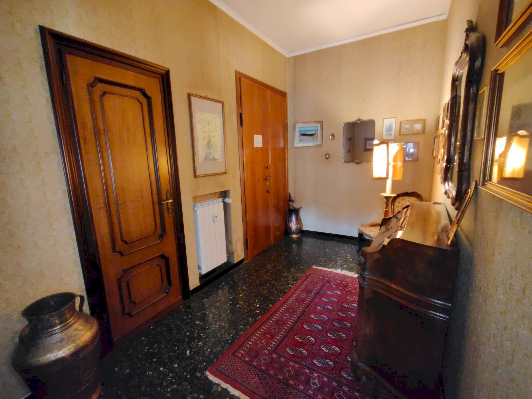 2 ingresso - Appartamento via Priaruggia, Genova (zona Quarto) - foto 3
