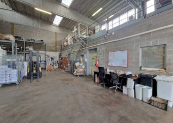 Magazzino - Shed strada Provinciale San Pietro all' Olmo-Rho, Cornaredo - photo 3