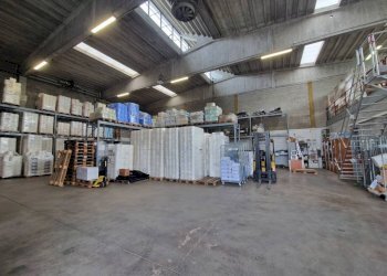 Magazzino - Shed strada Provinciale San Pietro all' Olmo-Rho, Cornaredo - photo 4