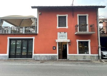 Facciata - Restaurant via MARTIRI DELLA LIBERTA', 175, San Mauro Torinese - photo 1