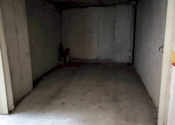 Box auto - Box via Giovanni Gavazzeni, Sondrio - foto 2