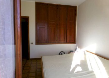 Camera da letto - Villa viale delle Cerase Marine, Anzio - photo 21