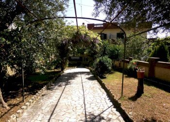 Giardino - Villa viale delle Cerase Marine, 5, Anzio - foto 15