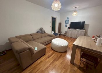 Salone - Three-room apartment via Ermanno Pirè, 3, Bari - photo 4