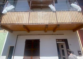 Facciata - Casa indipendente Piverone - foto 2