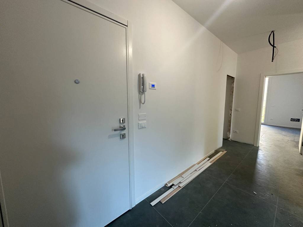 Ingresso - Trilocale via Valdossola, Bologna (zona Costa Saragozza) - foto 2